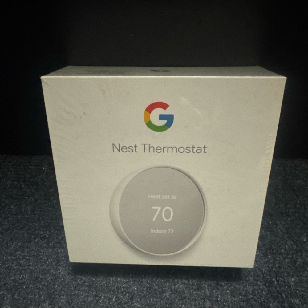 Google G4CVZ Nest 24-V 2-Stages Round Smart Programmable Wi-Fi Thermostat Snow